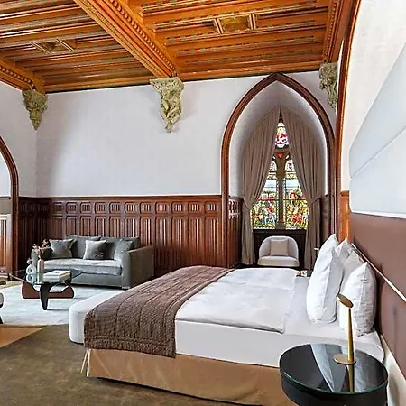 Chateau D'ouchy מלון 4*