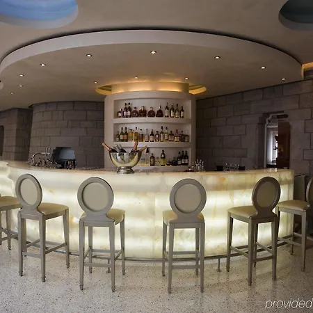 Chateau D'ouchy Hotel 4*