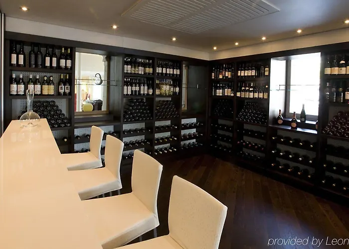 Hotel Château D'ouchy 4*