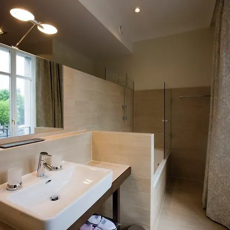Hotel Château D'ouchy 4*