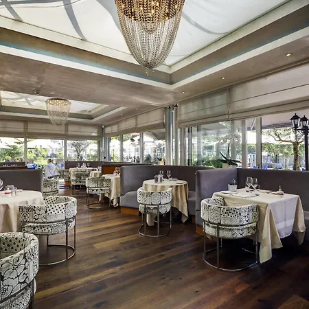 Hotel Château D'ouchy Lausana